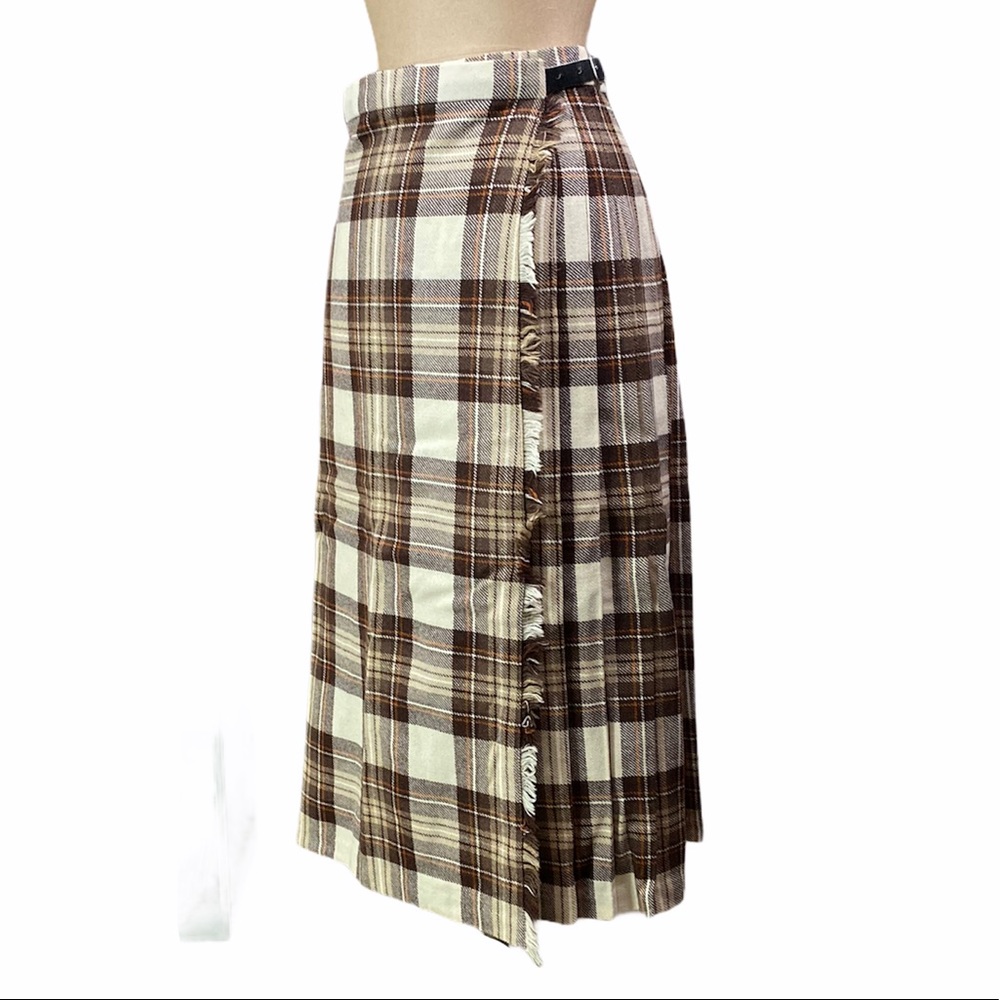 **TAKING BEST OFFER** PITLOCHRY Knitwear Scottish Wool Skirt Vintage